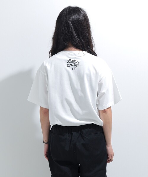 mmts(マミタス)の「【COLLABORATION】ねこの日おめでとう MUSIC FESTIVAL 2026 / Tシャツ 旅行 レイヤード 洗濯可能 主役トップス ライブ(Tシャツ/カットソー・レディース・ホワイト/サックスブルー・L/M/S/XL)」の8枚目の写真