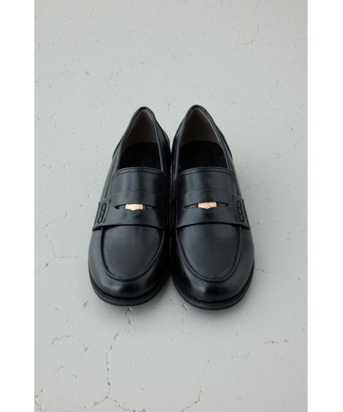 AZUL by moussy（アズールバイマウジー）の「コインローファー（ローファー・レディース・ブラック/ブラウン・SMALL/MEDIUM/LARGE）」の8枚目の写真