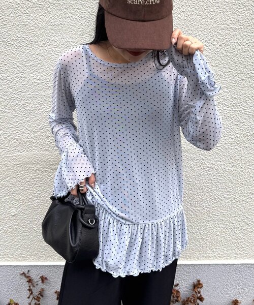 CIAOPANIC TYPY(チャオパニックティピー)の「【レイヤードにおすすめ】フロッキードットチュールフリルトップス(Tシャツ/カットソー・レディース・アイボリー/サックスブルー/ブラック・ONE SIZE)」の12枚目の写真