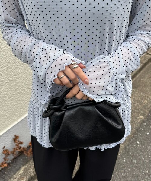 CIAOPANIC TYPY(チャオパニックティピー)の「【レイヤードにおすすめ】フロッキードットチュールフリルトップス(Tシャツ/カットソー・レディース・アイボリー/サックスブルー/ブラック・ONE SIZE)」の13枚目の写真