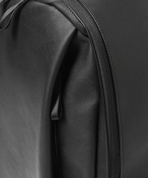 HARE(ハレ)の「【 一部カラーWEB限定】マルチポケットバックパック(HARE)(バックパック/リュック・メンズ・ブラック系その他/ブラック・FREE)」の5枚目の写真