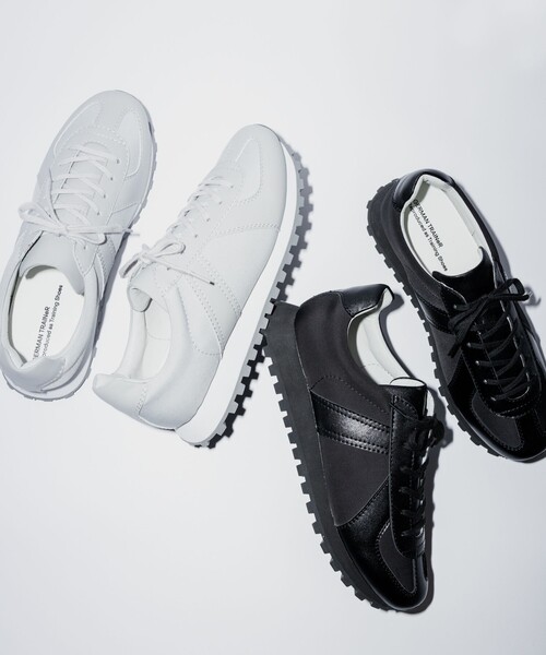 GERMAN TRAINER(ジャーマントレーナー)の「【別注】<GERMAN TRAINeR>ジャーマン マラソン スニーカー(スニーカー・メンズ・ブラック/ライトグレー・40/36/43/42/37/41/38/39/44)」の3枚目の写真