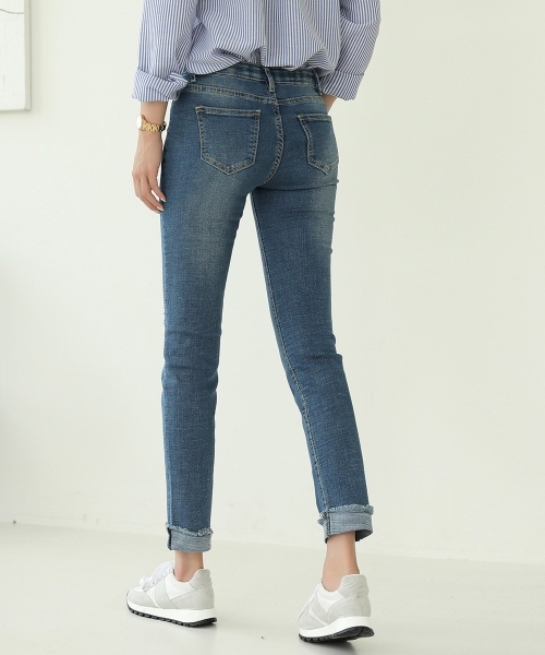 BBAEBBAE(ペッペ)の「裾ロールアップシークレットバンディングテンションの良いスキニーデニムパンツ(デニムパンツ・レディース・ブルー・S/M/L/XL)」の4枚目の写真