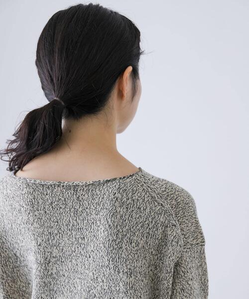 かぐれ（カグレ）の「テープヤーンボートネックニット（ニット/セーター・レディース・ブラック/ライトベージュ・FREE）」の13枚目の写真