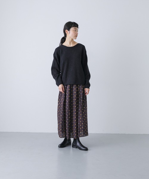 かぐれ（カグレ）の「テープヤーンボートネックニット（ニット