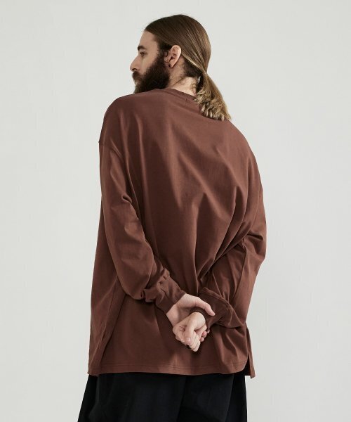 CARGOBROS(カーゴブロス)の「CB オーバーサイズ 無地 ラウンド 長袖Tシャツ (ブラウン)(Tシャツ/カットソー・メンズ・その他・FREE)」の4枚目の写真