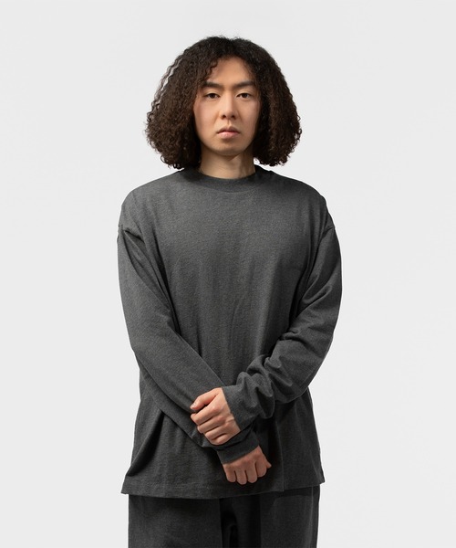 FOG ESSENTIALS(エフオージーエッセンシャルズ)の「ESSENTIALS Classic Long Sleeve Tee エッセンシャルズ(Tシャツ/カットソー・メンズ・グレー系その他・MEDIUM/SMALL/LARGE/X-LARGE)」の6枚目の写真