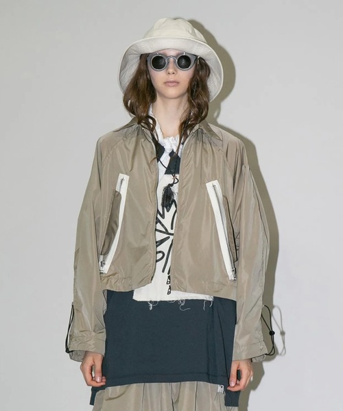 my beautiful landlet（マイビューティフルランドレット）の「【my beautiful landlet】NYLON TAFFETA WATER PROOF SHORT BLOUSON（ナイロンジャケット・メンズ・ブラック/ベージュ/ネイビー・0/1）」の2枚目の写真