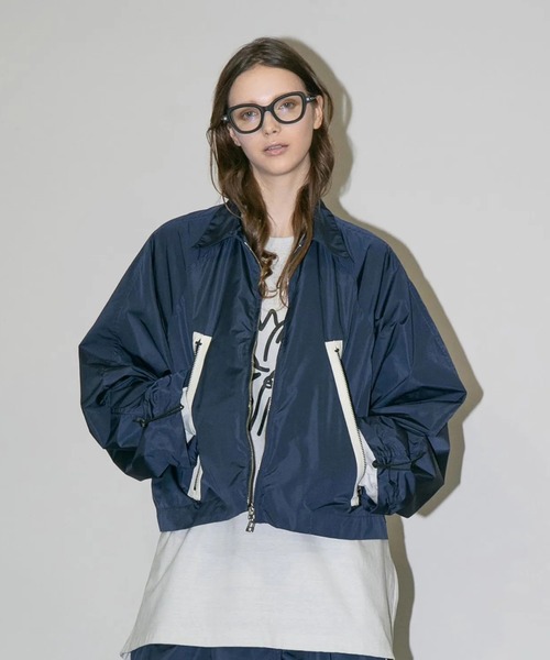 my beautiful landlet（マイビューティフルランドレット）の「【my beautiful landlet】NYLON TAFFETA WATER PROOF SHORT BLOUSON（ナイロンジャケット・メンズ・ブラック/ベージュ/ネイビー・0/1）」の3枚目の写真