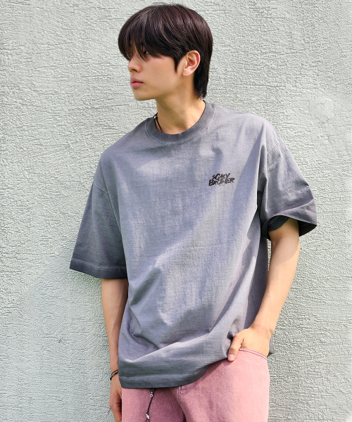 ASTRAL PROJECTION（アストラルプロジェクション）の「[APSTUDIOXSCARYBROTHER SERIES 2]ピグメントルーズフィット半袖Tシャツ_グレー（Tシャツ/カットソー・メンズ・その他・M/L/XL/XXL）」の4枚目の写真