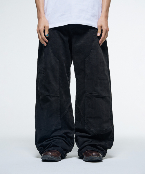 THECOLDESTMOMENT（ザコールデストモーメント）の「TCM carpenter pants (black)（その他パンツ・レディース・その他・S/M/L）」の2枚目の写真