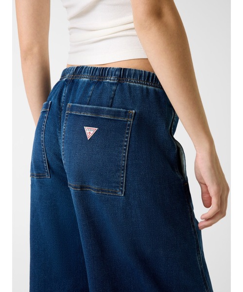 GUESS JEANS（ゲスジーンズ）の「GUESS JEANS Lr Jogger Twisted Extrawide デニムパンツ レディース（デニムパンツ・レディース・インディゴブルー・25inch/24inch/27inch/26inch/28inch）」の3枚目の写真