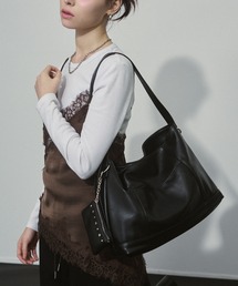 ENVYM | ミニポーチ付き スタッズ ショルダーバック(ショルダーバッグ)