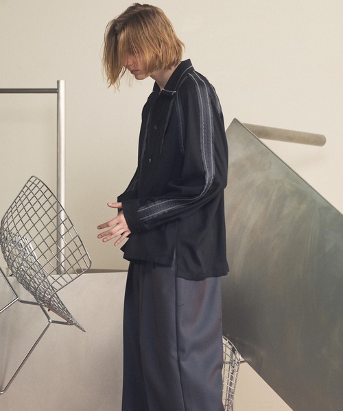 MAISON SPECIAL（メゾンスペシャル）の「《UNISEX》Inside-out Prime-Over Open Collar Shirt/インサイドアウトプライムオーバーオープンカラーシャツ【MAISON SPECIAL/メゾンスペシャル】（シャツ/ブラウス・メンズ・ブラック/ピンクベージュ/バーガンディー・0/1/2）」の10枚目の写真