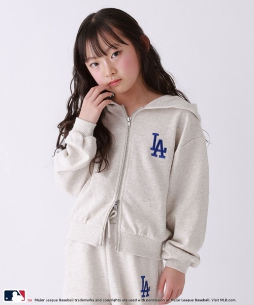 repipi armario(レピピ アルマリオ)の「【10C REPIPI】【MLB】ZIPフーディ(パーカー・キッズ・オフホワイト/グレー/ブラック・120cm/130cm/140cm)」の3枚目の写真