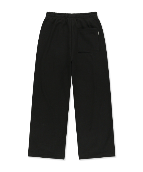 BROWNBREATH(ブラウンブレス)の「OG TAG WIDE SWEAT PANTS - BLACK(スウェットパンツ・レディース・その他・SMALL/MEDIUM/LARGE/X-LARGE)」の2枚目の写真