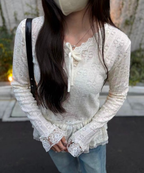 mebole(メボレ)の「Airy Lace Ribbon Top(Tシャツ/カットソー・レディース・アイボリー・FREE)」の2枚目の写真