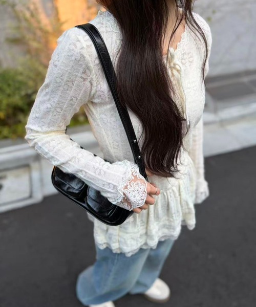 mebole(メボレ)の「Airy Lace Ribbon Top(Tシャツ/カットソー・レディース・アイボリー・FREE)」の4枚目の写真