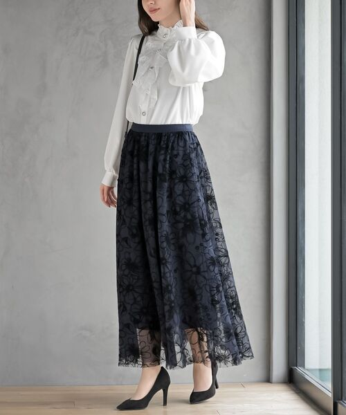 rps（アールピーエス）の「フロッキーチュールスカート（スカート・レディース・ネイビー/アイボリー・フリー）」の13枚目の写真