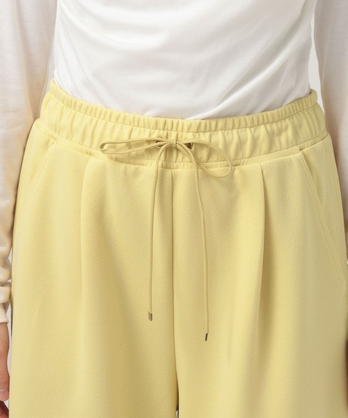 BAYFLOW（ベイフロー）の「[ストレッチ入り♪シワが目立ちにくい]ジョーゼットワイドパンツ（その他パンツ・レディース・ブラック/オフホワイト/イエロー・SMALL/MEDIUM）」の16枚目の写真