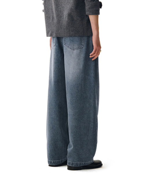 DECET(デケト)の「Belted Barrel Wide Leg Jeans DCPT072Blue(デニムパンツ・メンズ・その他・26/28/30/32/34)」の8枚目の写真