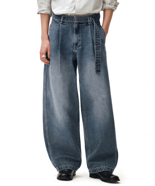 DECET(デケト)の「Belted Barrel Wide Leg Jeans DCPT072Blue(デニムパンツ・メンズ・その他・26/28/30/32/34)」の10枚目の写真