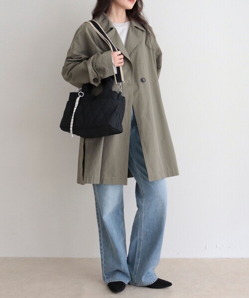 fredy emue（フレディエミュ）の「キルティング3ROOMトートバッグ（ショルダーバッグ・レディース・アイボリー/シルバー/チャコールグレー/ブルー/ブラック・FREE）」の13枚目の写真