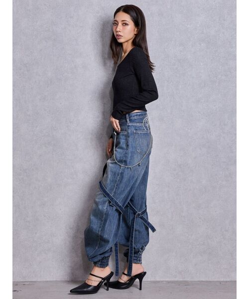 GYDA（ジェイダ）の「ハイウエストGYDA chainデザインジョガーデニムパンツ（デニムパンツ・レディース・ライトブルー/ブルー・MEDIUM/SMALL）」の20枚目の写真