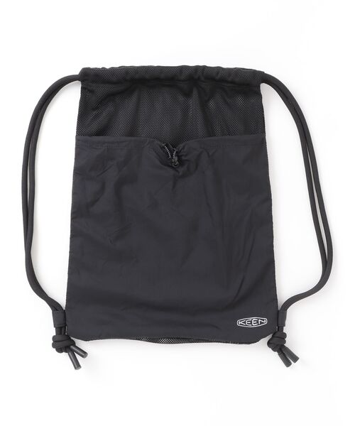 KEEN(キーン)の「MESH NYLON KNAPSACK / メッシュ ナイロン ナップサック(バックパック/リュック・メンズ・ブラック・OS)」の6枚目の写真