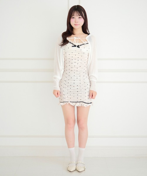 ALLuRing ChaRm(アリュリングチャーム)の「Gathered Dot Frill Mermaid Mini Dress / ギャザードットフリルマーメイドミニワンピース(ワンピース・レディース・ホワイト・FREE)」の15枚目の写真