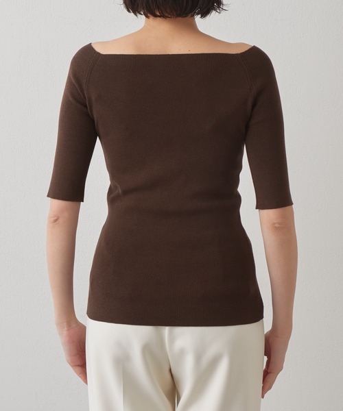 THE PAUSE（ザ ポーズ）の「【THE PAUSE】オフショルハーフスリーブプルオーバー（ニット/セーター・レディース・ブラウン/チャコールグレー/ブラック・FREE）」の6枚目の写真