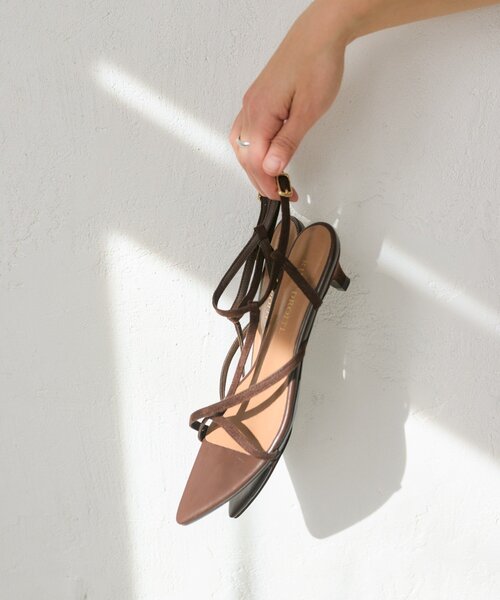 RIVE DROITE（リヴドロワ）の「予約【抜け感】ポインテッドラインサンダル（サンダル・レディース・ブルー/ブラック/ブラウン・MEDIUM/SMALL/LARGE）」の15枚目の写真