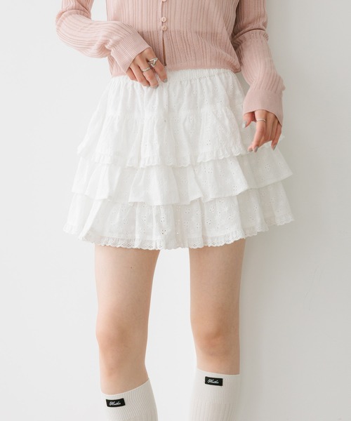 Heather(ヘザー)の「コットンレースフリルミニスカート 666420(スカート・レディース・アイボリー/ブラック・FREE)」の2枚目の写真