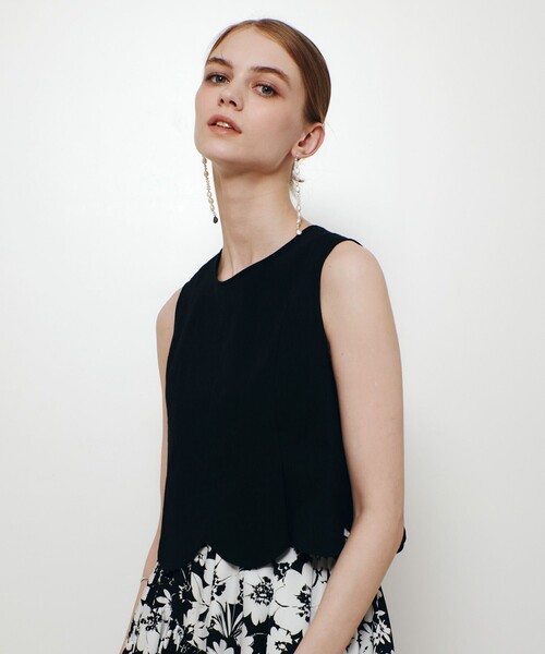 LOULOU WILLOUGHBY(ルルウィルビー)の「【LOULOU WILLOUGHBY】コットンリネンスカラップヘムブラウス(シャツ/ブラウス・レディース・ブルー/ブラック・2)」の15枚目の写真