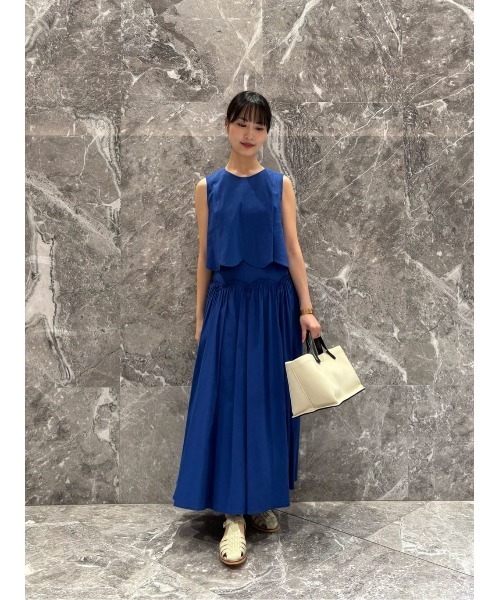 LOULOU WILLOUGHBY(ルルウィルビー)の「【LOULOU WILLOUGHBY】コットンリネンスカラップヘムブラウス(シャツ/ブラウス・レディース・ブルー/ブラック・2)」の3枚目の写真