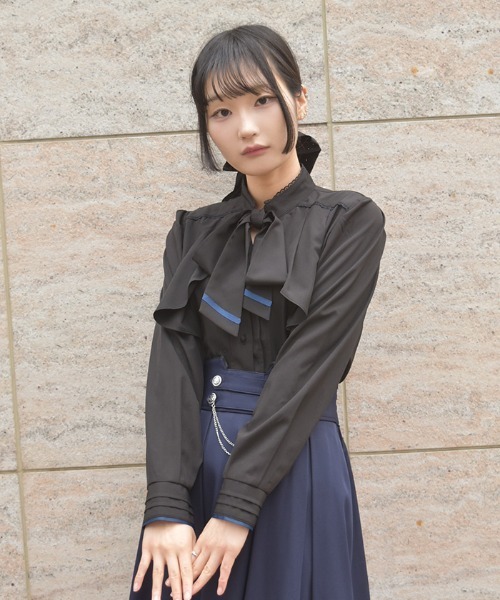 axes femme(アクシーズファム)の「リボン×フラシデザインBL(シャツ/ブラウス・レディース・ホワイト/ブラック/グレー・FREE)」の11枚目の写真