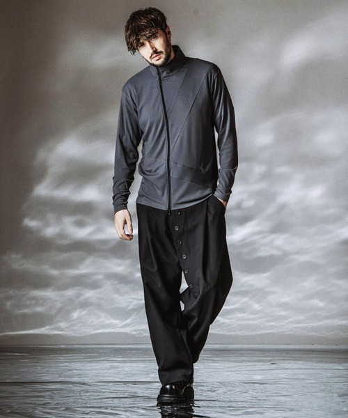 NO ID.(ノーアイディ)の「【NO ID.】Asymmetry ZIP Cardigan / アシンメトリージップカーディガン(カーディガン/ボレロ・メンズ・グレー/ホワイト/ブラック・ONE SIZE)」の12枚目の写真