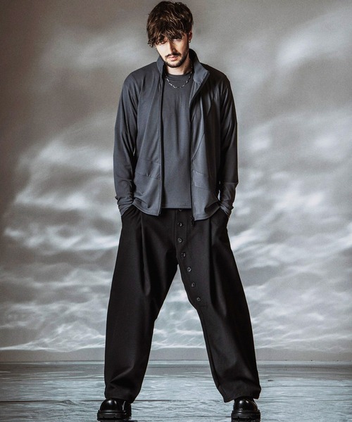 NO ID.(ノーアイディ)の「【NO ID.】Asymmetry ZIP Cardigan / アシンメトリージップカーディガン(カーディガン/ボレロ・メンズ・グレー/ホワイト/ブラック・ONE SIZE)」の13枚目の写真