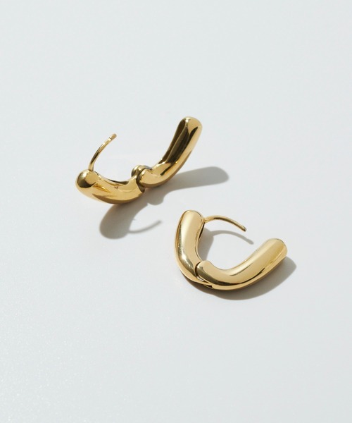 GOLDY(ゴールディ)の「【金属アレルギー軽減】プランプ フープ ワンタッチ ステンレス ピアス(ピアス(両耳用)・レディース・シルバー/ゴールド・FREE)」の9枚目の写真