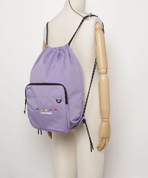 CONVERSE(コンバース)の「【CONVERSE/コンバース】SNEAKERS PRINT NAPSACK ナップサック(バックパック/リュック・メンズ・ブラック/オフホワイト/ライトパープル/ホワイト・FREE)」の8枚目の写真