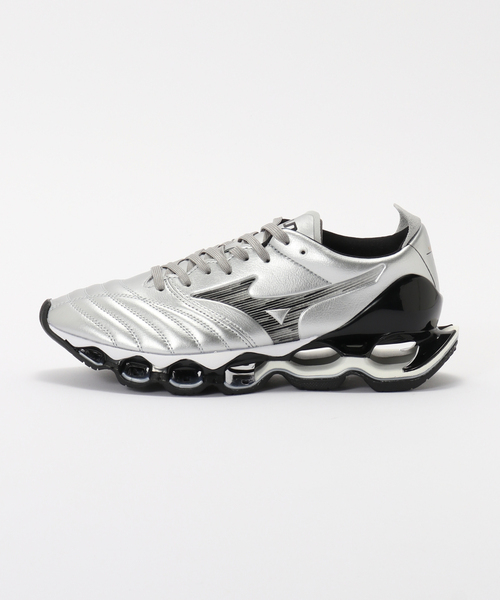 MIZUNO(ミズノ )の「MIZUNO WAVE PROPHECY MORELIA NEO 94875S:スニーカー(スニーカー・レディース・シルバー・23cm/23.5cm/24cm/24.5cm/25cm/25.5cm)」の4枚目の写真