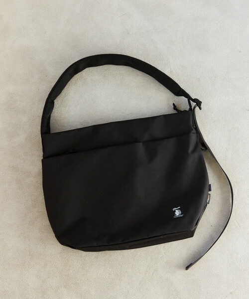 COBMASTER(コブマスター)の「Cobmaster × FREAK'S STORE/コブマスター × フリークスストア 別注GIMMICK SHOULDER BAG(ショルダーバッグ・メンズ・ブラック・ONE SIZE)」の2枚目の写真