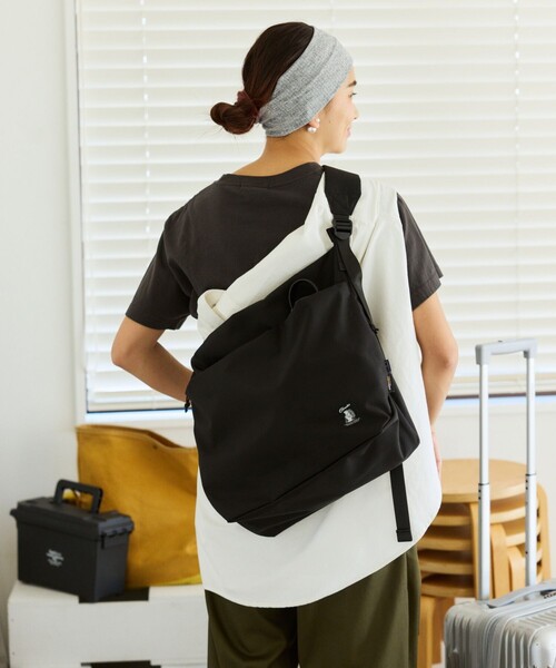 COBMASTER(コブマスター)の「Cobmaster × FREAK'S STORE/コブマスター × フリークスストア 別注GIMMICK SHOULDER BAG(ショルダーバッグ・メンズ・ブラック・ONE SIZE)」の4枚目の写真