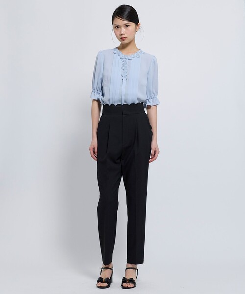 TOCCA（トッカ）の「CHARMING DAISY ブラウス（シャツ/ブラウス・レディース・アイボリー系/スカイブルー系/ネイビー系・0/4）」の7枚目の写真