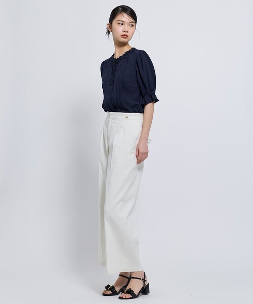 TOCCA（トッカ）の「CHARMING DAISY ブラウス（シャツ/ブラウス・レディース・アイボリー系/スカイブルー系/ネイビー系・0/4）」の10枚目の写真