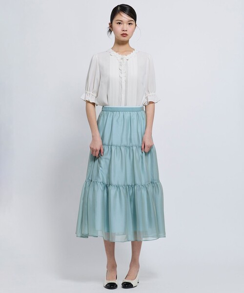 TOCCA（トッカ）の「CHARMING DAISY ブラウス（シャツ/ブラウス・レディース・アイボリー系/スカイブルー系/ネイビー系・0/4）」の13枚目の写真