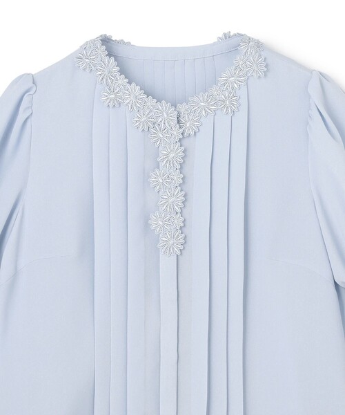 TOCCA（トッカ）の「CHARMING DAISY ブラウス（シャツ/ブラウス・レディース・アイボリー系/スカイブルー系/ネイビー系・0/4）」の20枚目の写真