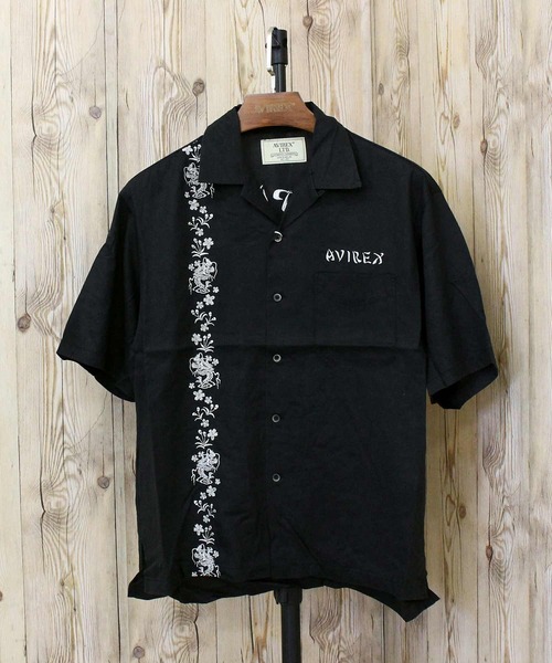 AVIREX(アヴィレックス)の「SOUVENIR S/S SHIRT”DRAGON &CHERRY BLOSSOMS'(シャツ/ブラウス・メンズ・ネイビー/ブラック/アイボリー・XXL/XL/L/M)」の8枚目の写真