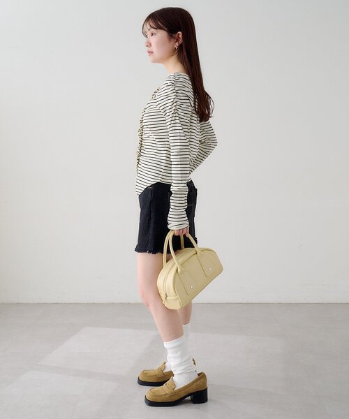 Kastane(カスタネ)の「【無地&ボーダー】ギャザーテレコカーディガン(Tシャツ/カットソー・レディース・ブラック/サックスブルー/アイボリー/チャコールグレー/オフホワイト・FREE)」の13枚目の写真