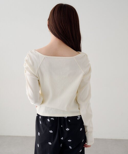 Kastane(カスタネ)の「【無地&ボーダー】ギャザーテレコカーディガン(Tシャツ/カットソー・レディース・ブラック/サックスブルー/アイボリー/チャコールグレー/オフホワイト・FREE)」の12枚目の写真